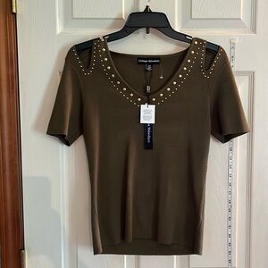 NWT-Catherine Malandrino-S-Olive Green-V-neck, short sleeve, gold accents top.